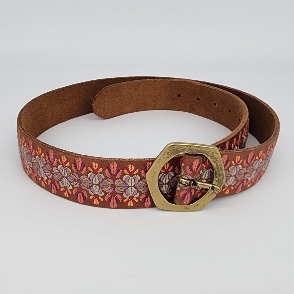 Lucky Brand Embroidered Leather Belt Purple Flowers on Brown Size M - Picture 4 of 8